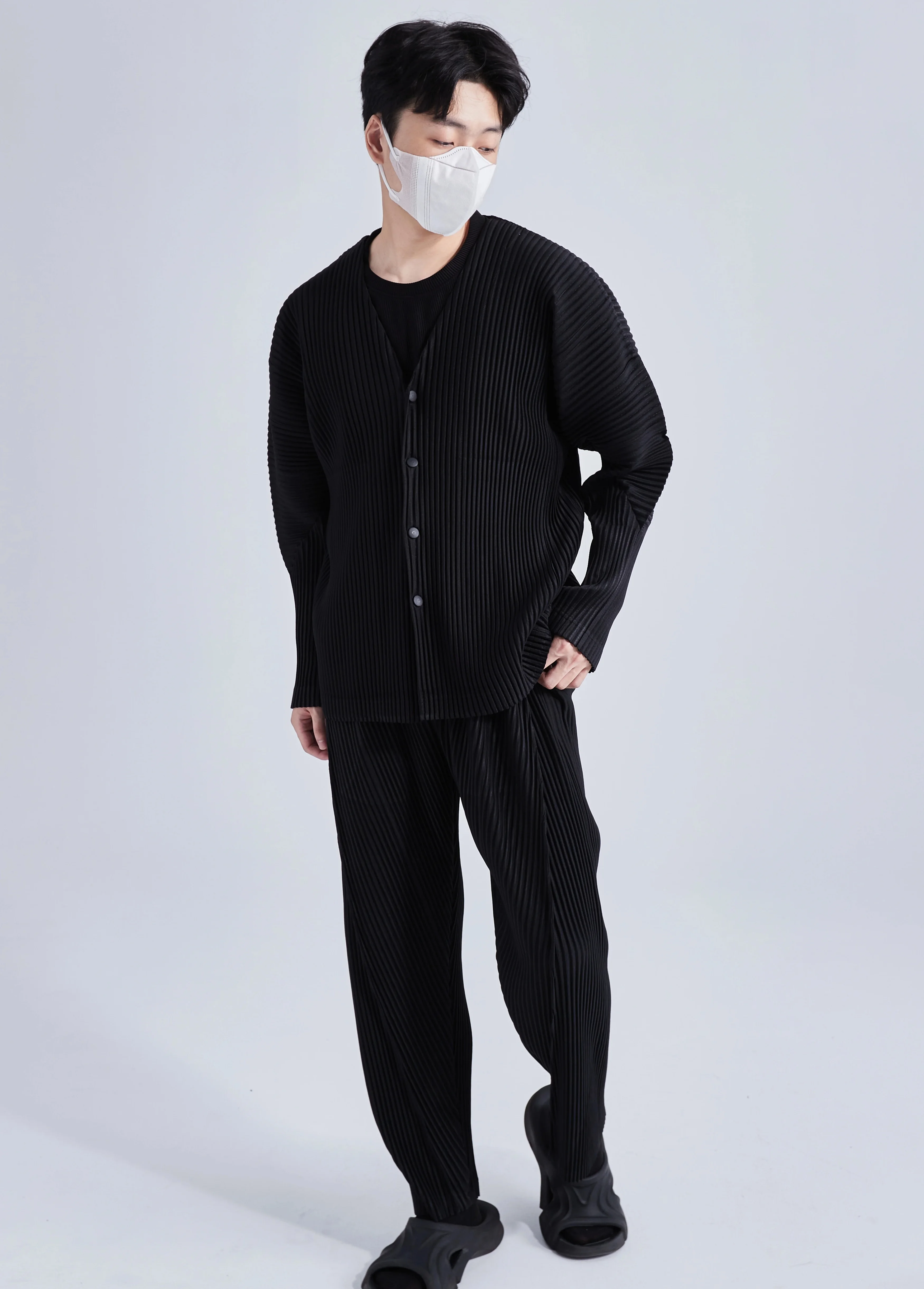 Miyake Pleated Men V-Neck Jacket Coat Collarless Single Breasted Long Sleeve Solid Color Cardigan 5