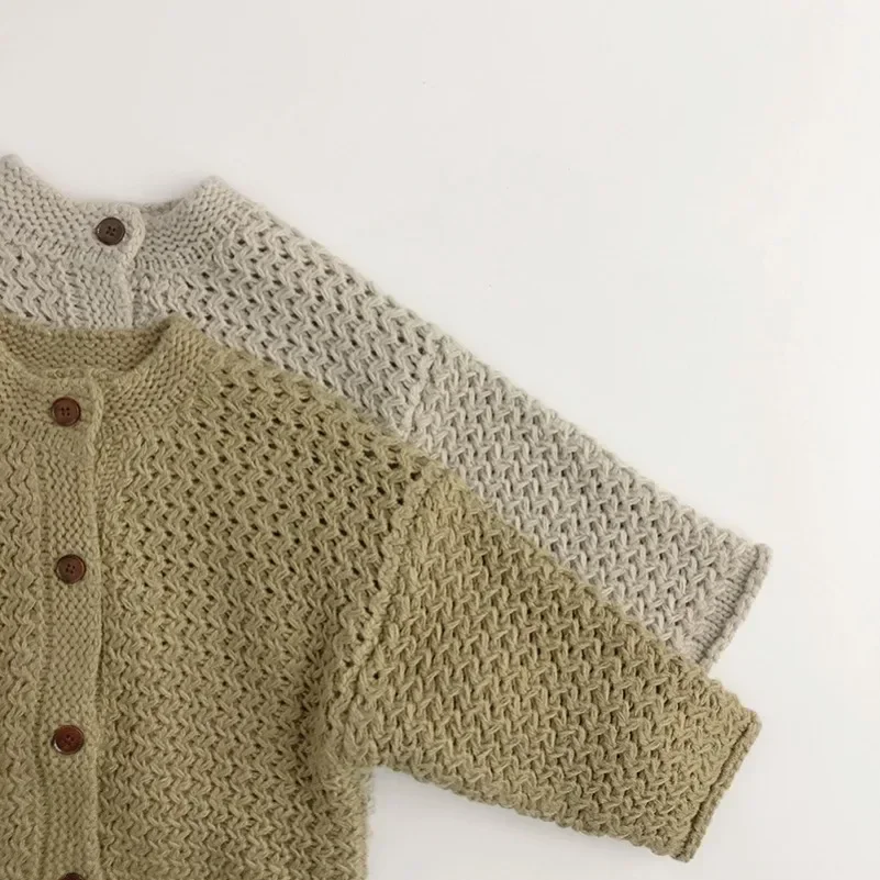 Baby Girls Sweater DGUKYM New Children Sweaters Pinenapple Striped Boys Carigans Single Breasted Girls Knitwear Women Sweater Cashmere Sweater