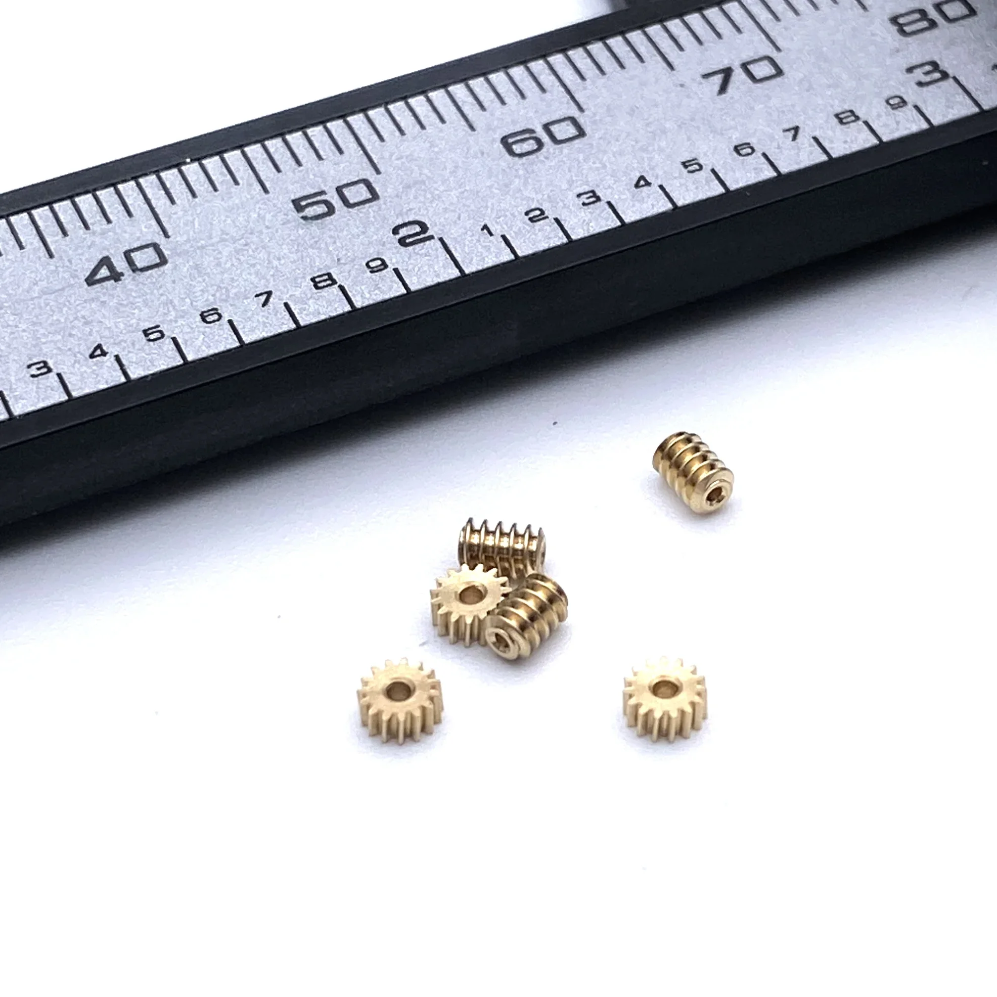 Motor gear transmission gear electric bike gear cassette deck tape gear electric chain saw gear 0.7MM 1mm micro static modified worm gear 0.2M 15T brass 90-degree