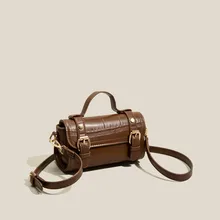 

Dave&Di 2022 SS Elegant armpit bag England Style Retro Leather Commuter messenger bag PU Casual Single Shoulder Bag Fashion Bag