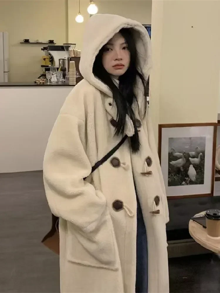 

2024 Autumn Winter Faux Woolen Long Coat Women Long Sleeve Big Pocket Cow Horn Button Hoodies Outwear Warm Loose Lady Jackets