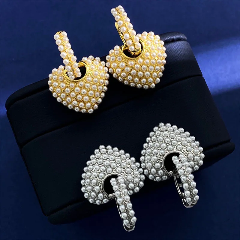 

Fashion Korean temperament sweet temperament heart-shaped love Pearl a pair of earrings
