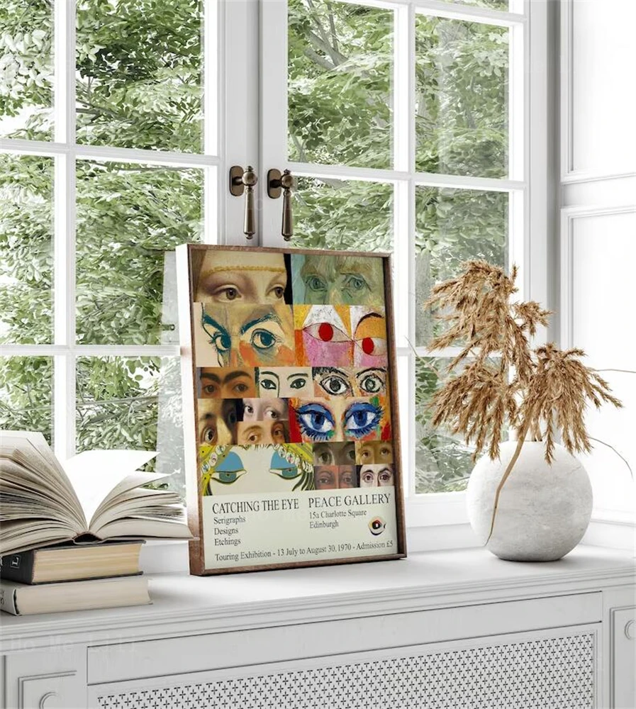 Estereoscopia é a técnica de visualização de duas imagens possuem  diferenças sutis. Essas imagens, quando vistas através de um visor  estereoscópico, produzem uma sensação de tridimensionalidade, porque cada  olho enxerga as imagens, image size:897x1000