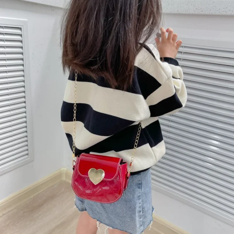 Lovely Patent Leather Chain Bag Crossbody Bags Cute Little Girls Mini Shoulder Bag ForFashion Coin Purse Small Kids Backpack 2