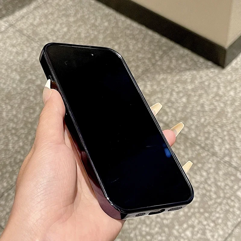 Coque de téléphone souple magnétique à paillettes de luxe pour iPhone 16 15 14 13 12 11 Pro Max Plus, coque de chargement sans fil antichoc_voghion.com