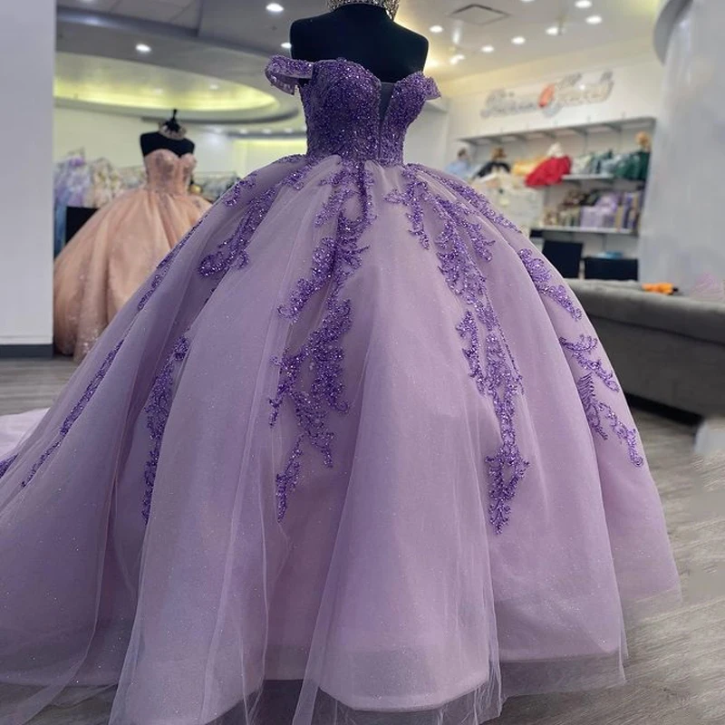 

Light Purple Sweetheart Sleeveless Quinceanera Dresses Ball Gown 2023 Sweet Sixteen Dress Sequin Appliques Wedding Gowns
