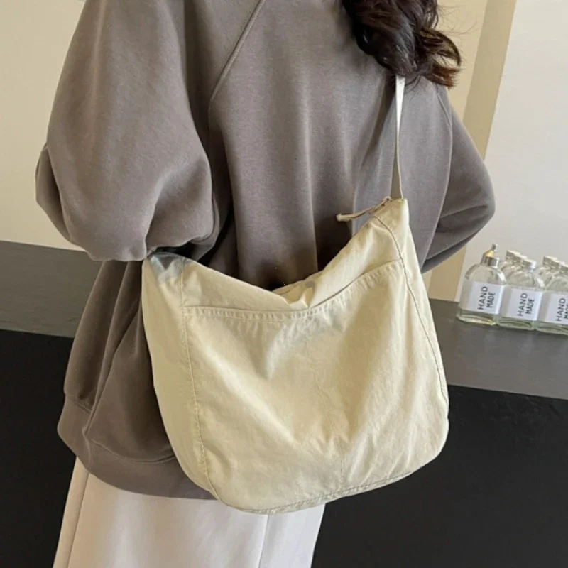 2026 New Trendy Women's Soft Nylon Cloth Shoulder Bag Large Capacity Spring Messenger Bag Casual Simple Crossbody Bags for Women