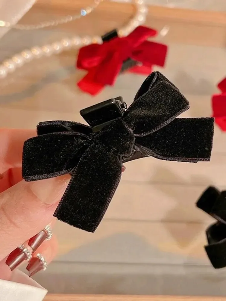 2pcs Black Bow Small Grab Clip Women's Autumn And Winter Vintage Velvet Bangle Clip Hair Style Princess Hair Headwear hair clips