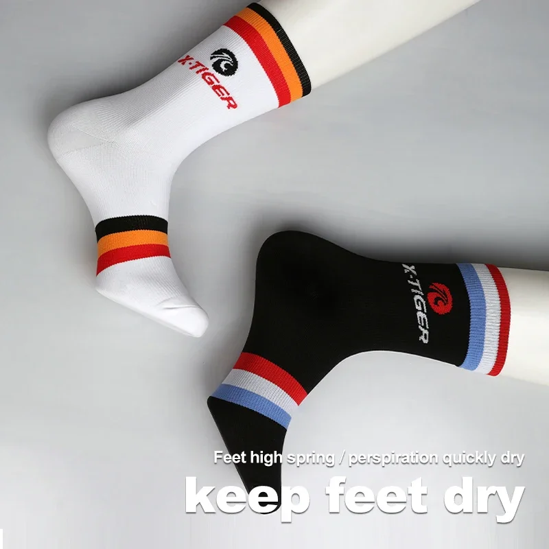 X-TIGER Cycling Socks Breathable Quick-drying Road Bicycle Socks Outdoor Sports Wear-resistant Professional Cycling Sports