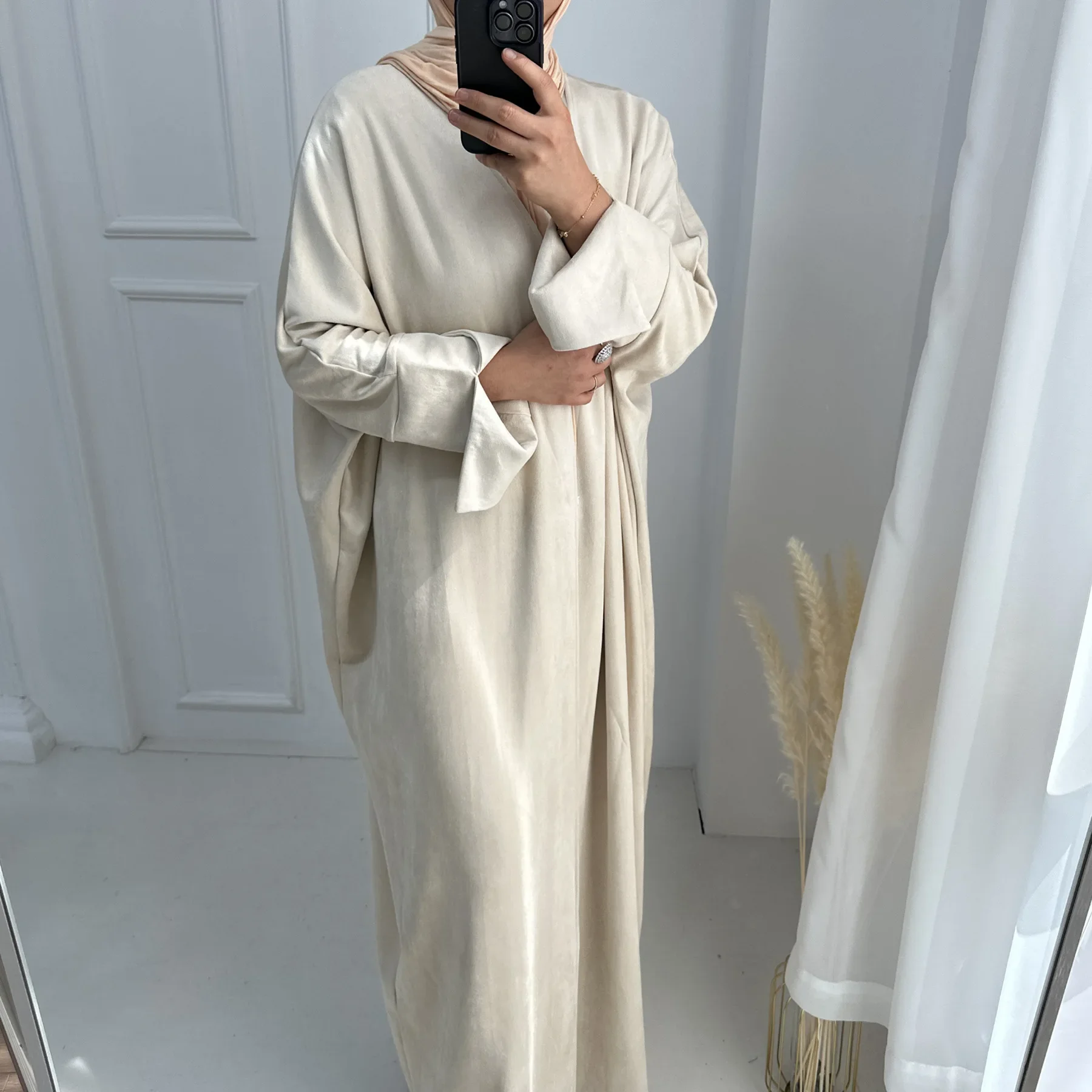 Suede Abaya Kimono Muslim Winter Dresses Open Abayas for Women Dubai Turkey Cardigan Coat Autumn Islamic Clothes Ramadan Kaftan