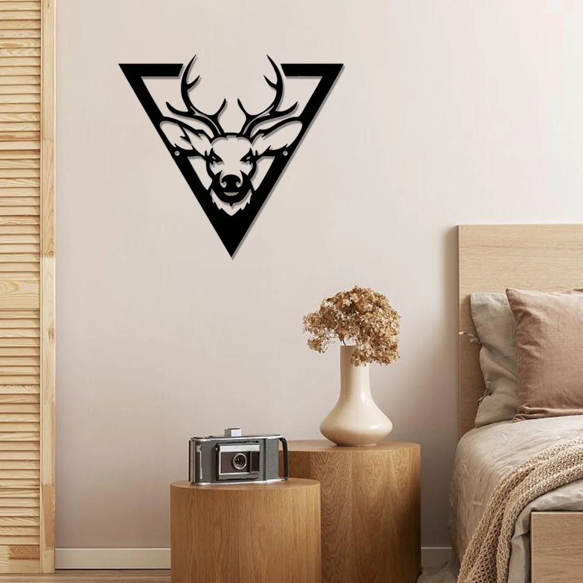 

CIFBUY Deco Triangle Framed Deer Metal Wall Hanging Art Wall Mounted Ornament Deer Wall Decor Art Animal Kingdom Office Decor