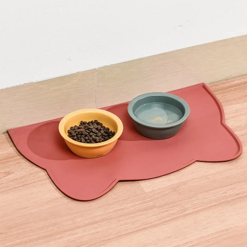 Pet Placemat Feeding Mat for Cats and Dogs Waterproof Leakage Food with Nonspill Nonslip Easy to Clean Silicone Placemats 5