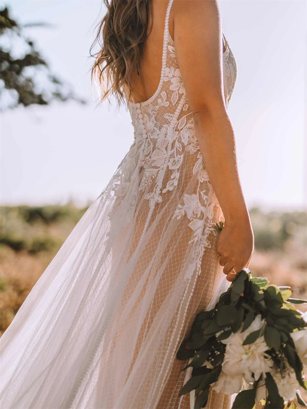 Рисунок 3 - Женское свадебное платье без рукавов It's yiiya