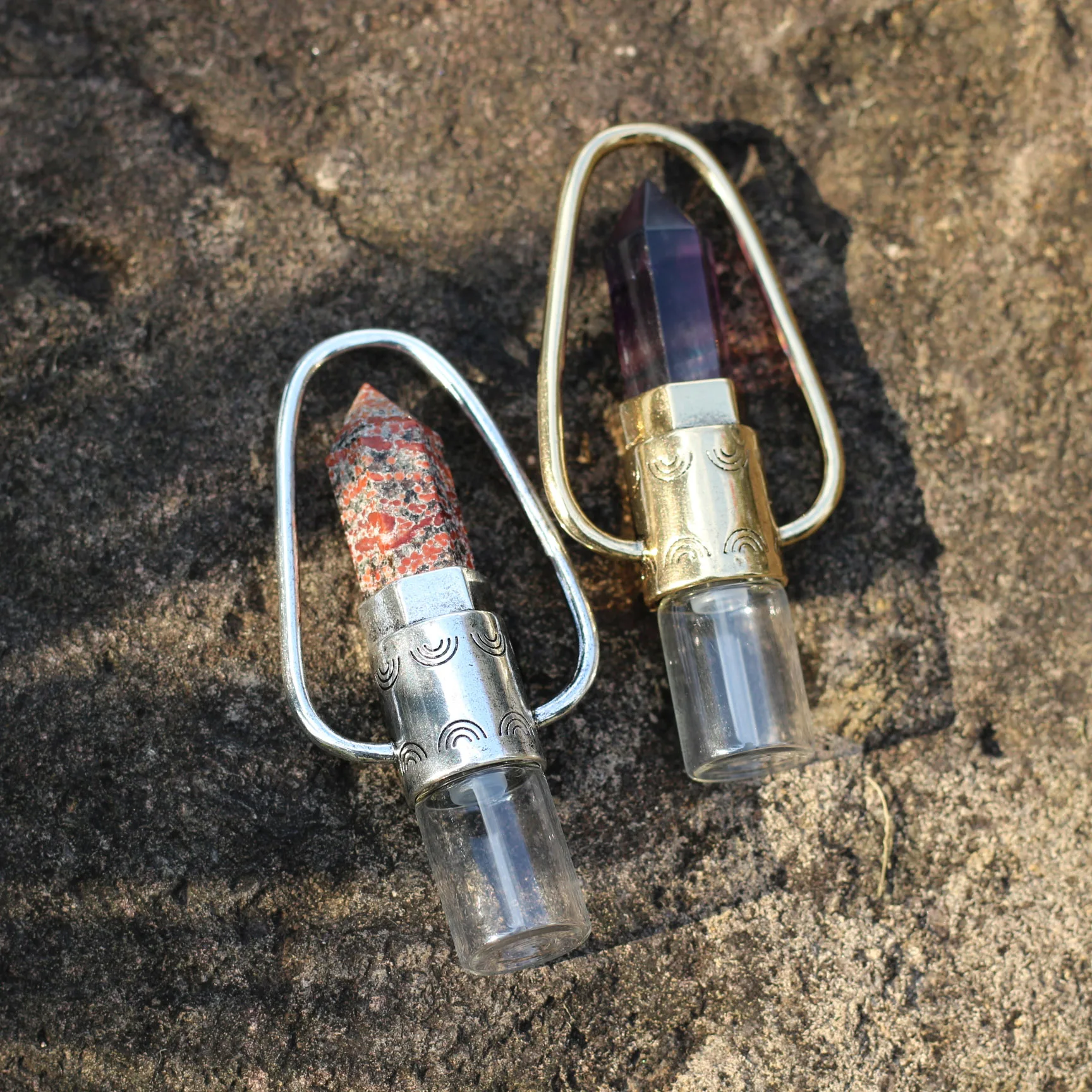 Essential Oil Roller Vial Pendant Necklace With Amythyst Crystal Perfume Bottle Charms Aromatherapy Jewelry |