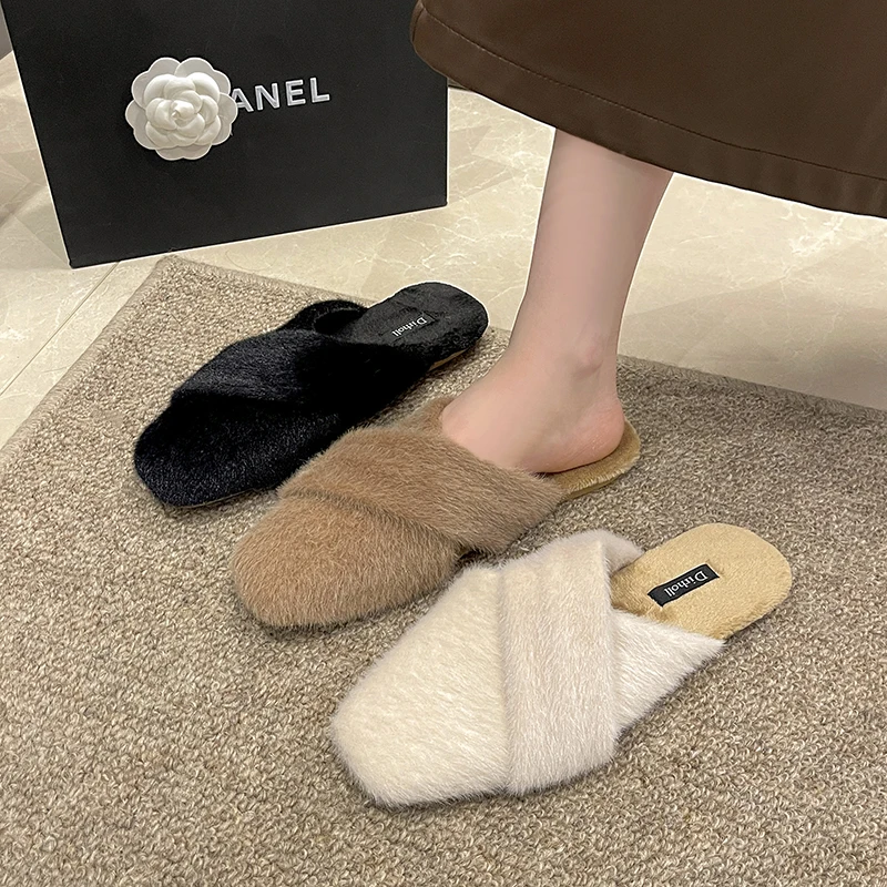 

Женские шлепанцы, зимняя обувь с закрытым носком, сланцы, меховые шлепанцы, женские мюли, 2023, плоская искусственная ткань, резиновая обувь Basi