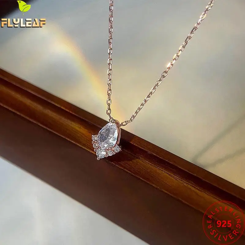 

Женское колье из серебра 100% пробы, с фианитами