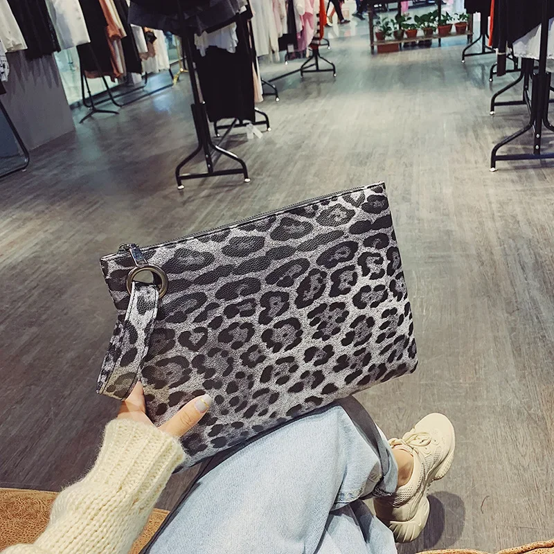 Casual Bags for Women Animal Print Leopard Clutch Female Fashion Design Leather Wallet Messenger Bag Ladies Elegant Handbag shoulder bags women evening bag canvas messenger bag