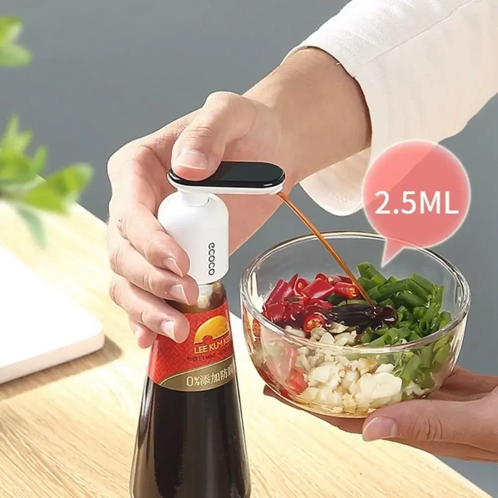 ECOCO Push-type Oyster Sauce Squeezer Quality Food-grade Reusable Press Mouth ABS Universal Pump Head Kitchen