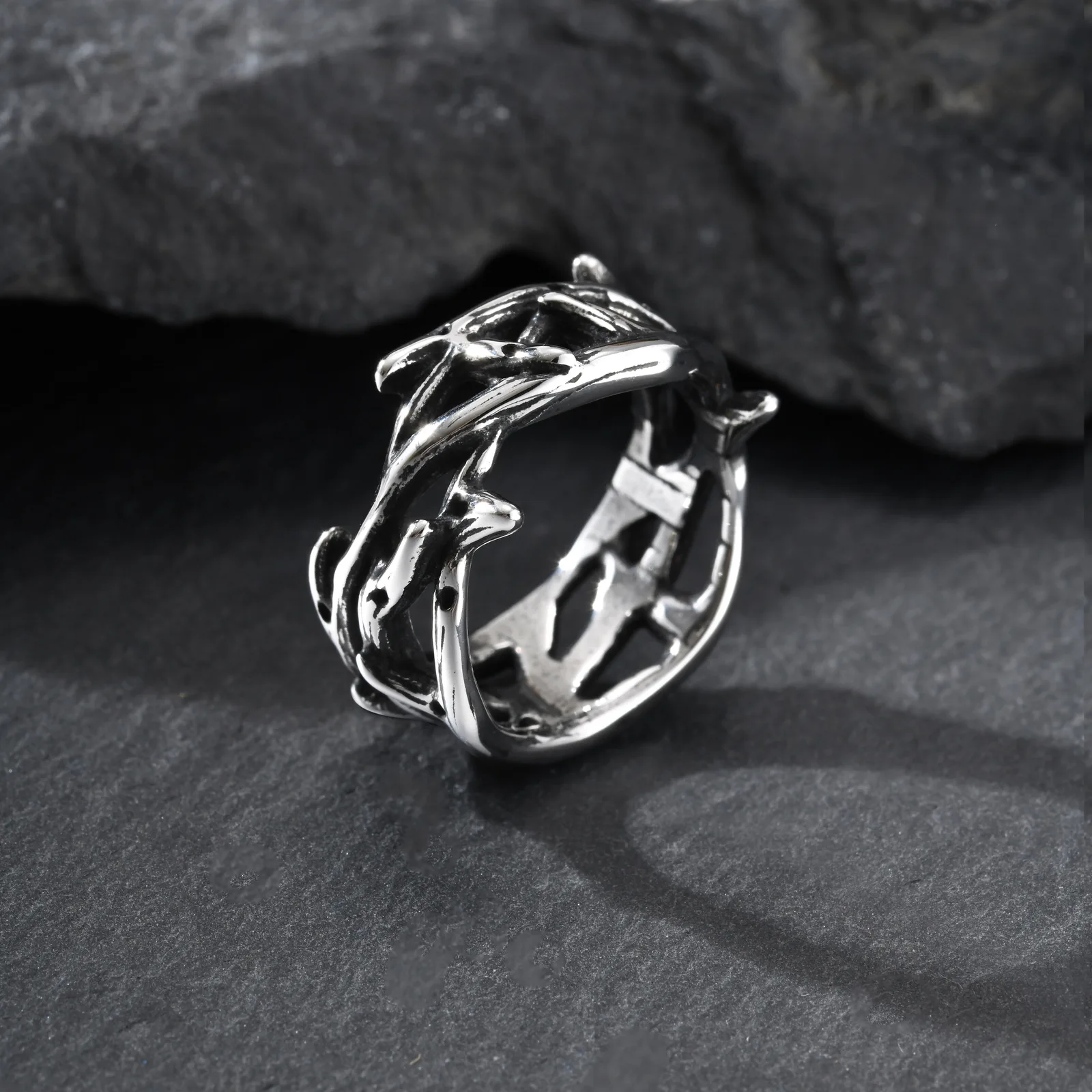 Vintage aushöhlen Edelstahl Dornen Ring für Männer, 11mm Breite Retro Silber Farbe Metall Ast Ring, Punk Schmuck Geschenk – Detail 3