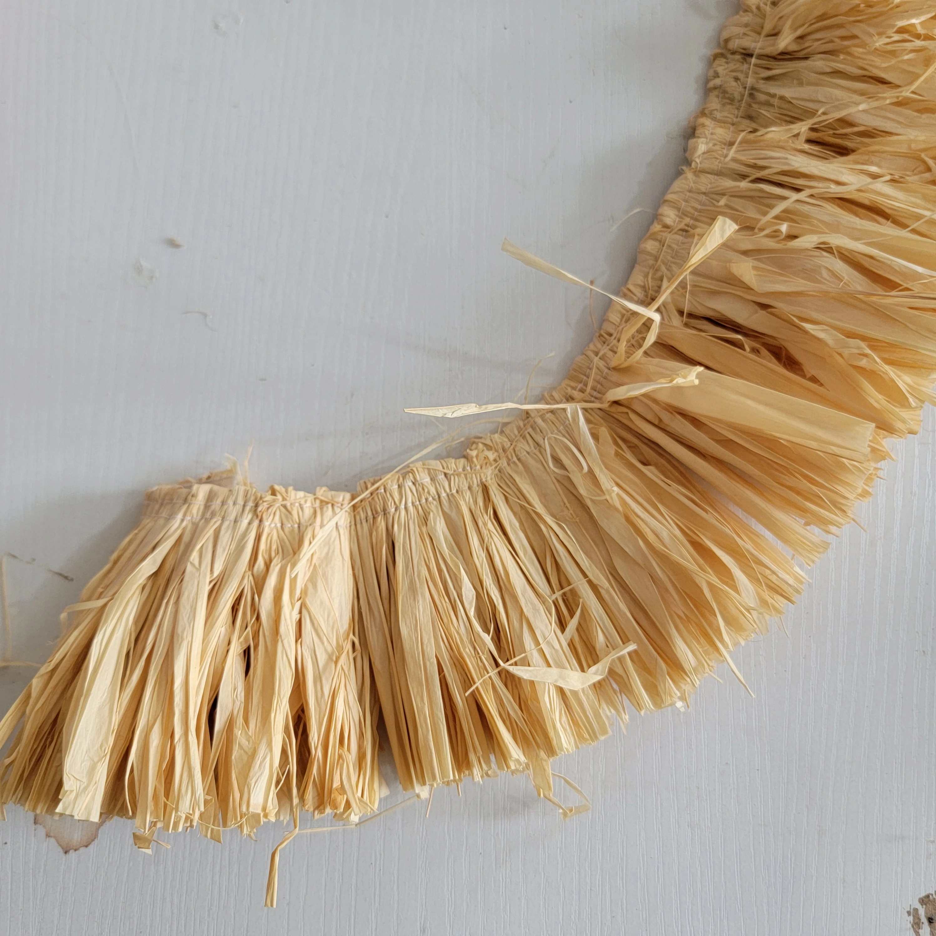 OPica Decoración De Pared De Rafia Natural: Borlas Y Guirnalda De Hierba Lafite Para Manualidades DIY Y Bodas