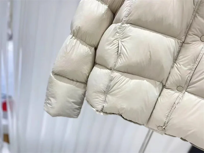 Down Jacket Women Parkas Winter 2025 New Short Hooded Warm Cotton Padded Coat Female Fashion Outerwear Korean Thick Overcoat Top