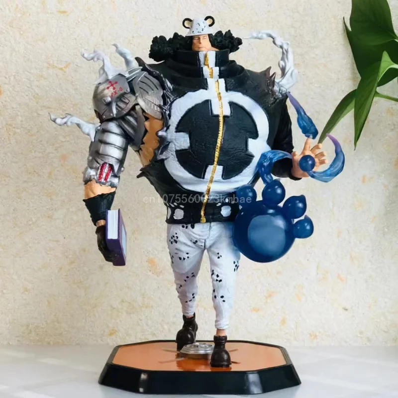 Bartholomew Kuma، مجسم شخصية من سلسلة One Piece، ي...
