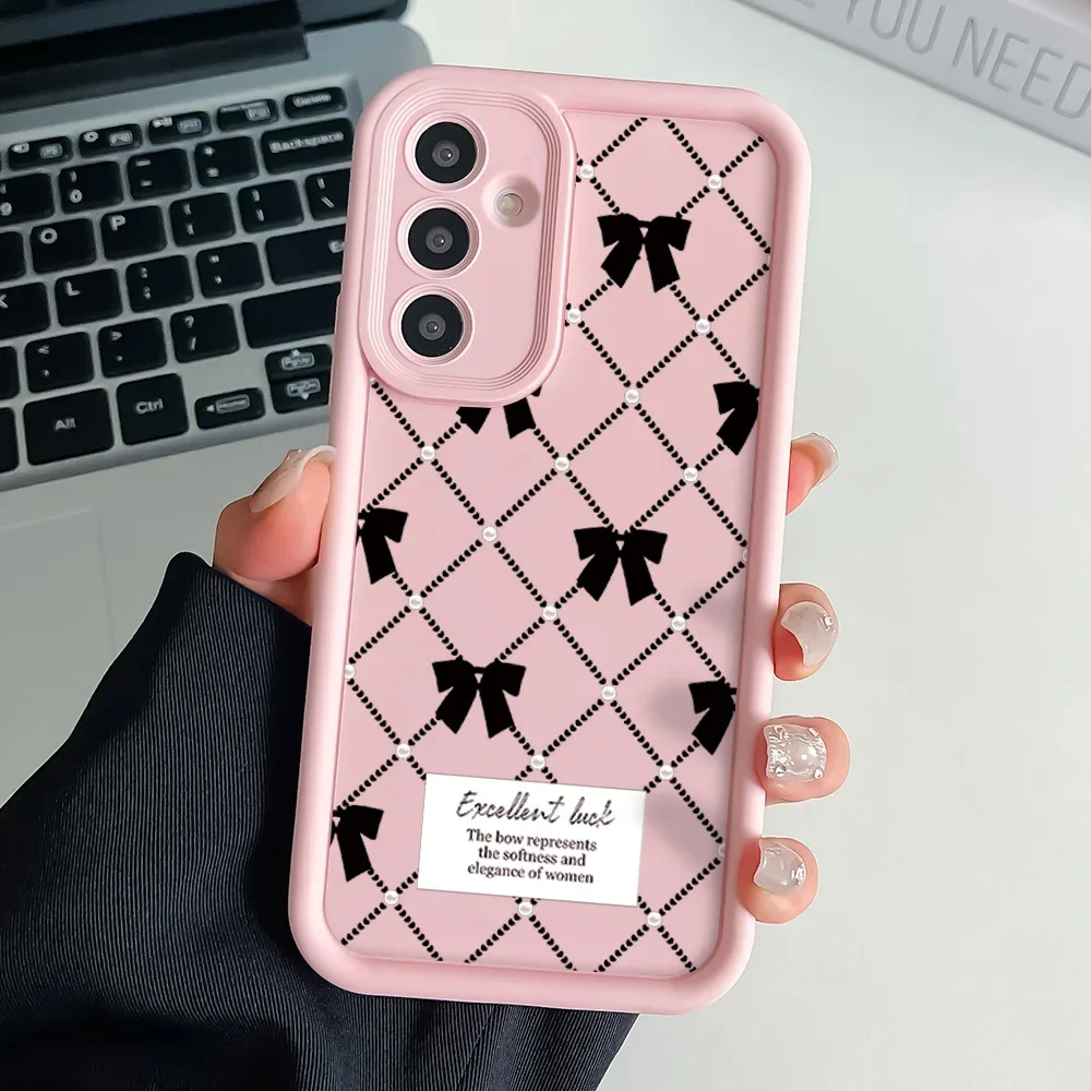 Elegant Wrist Chain Lanyard Phone Case with Grid Pattern and Bow Design