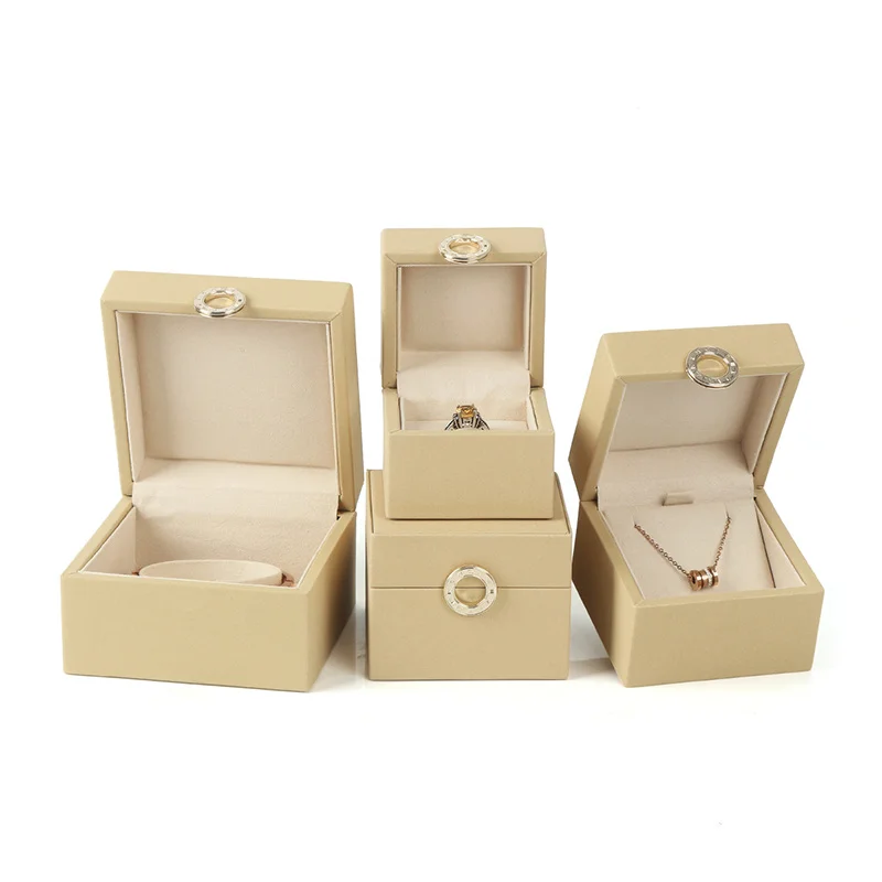 New Fashion PU Leather Bead Bracelet Jewelry Storage For Femal Ring Earring Pendent Bracelet Jewelry Box
