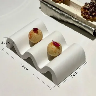 Ceramic White Special-shaped Tableware Western Plate Molecular Cooking Wave Plate French-style Dessert Sushi Tableware