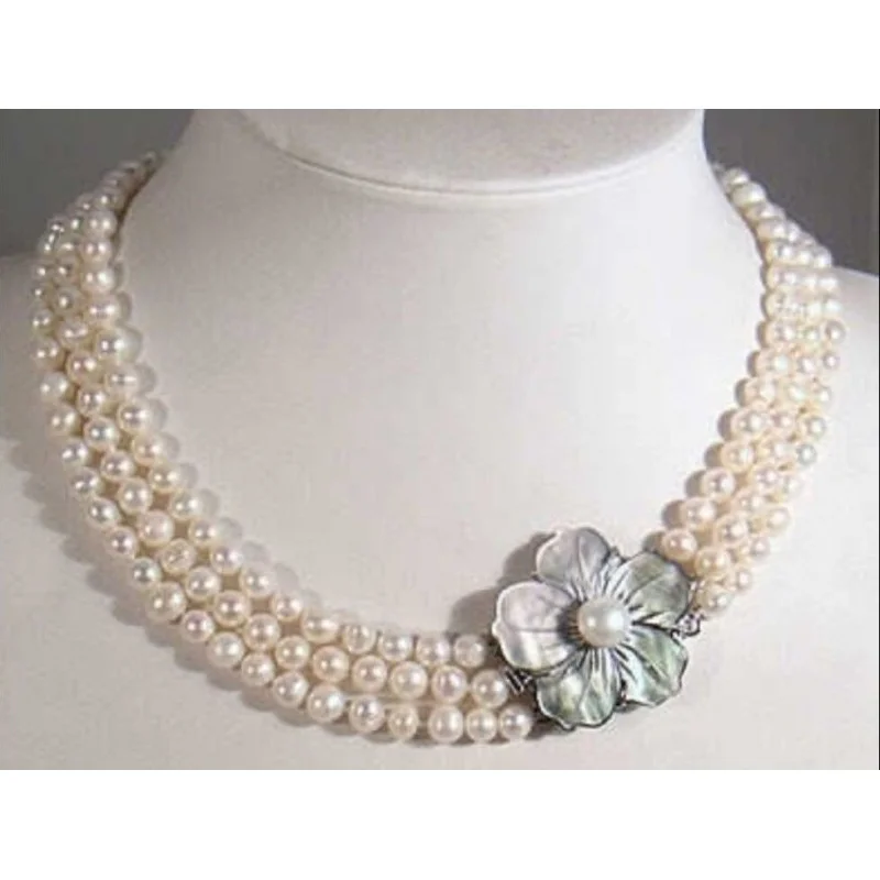 

VERY CHARMING 3ROW 7-8MM AA WHITE AKOYA NATURAL PEARL NECKLACE 17INCH-19";IN