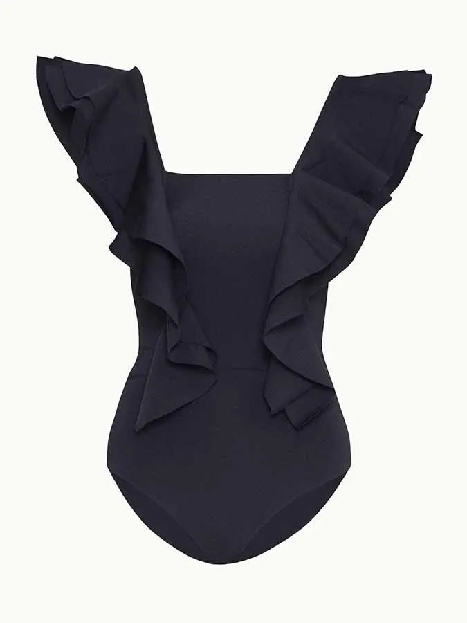 Рисунок 3 - Однотонная пляжная одежда с оборками 2023