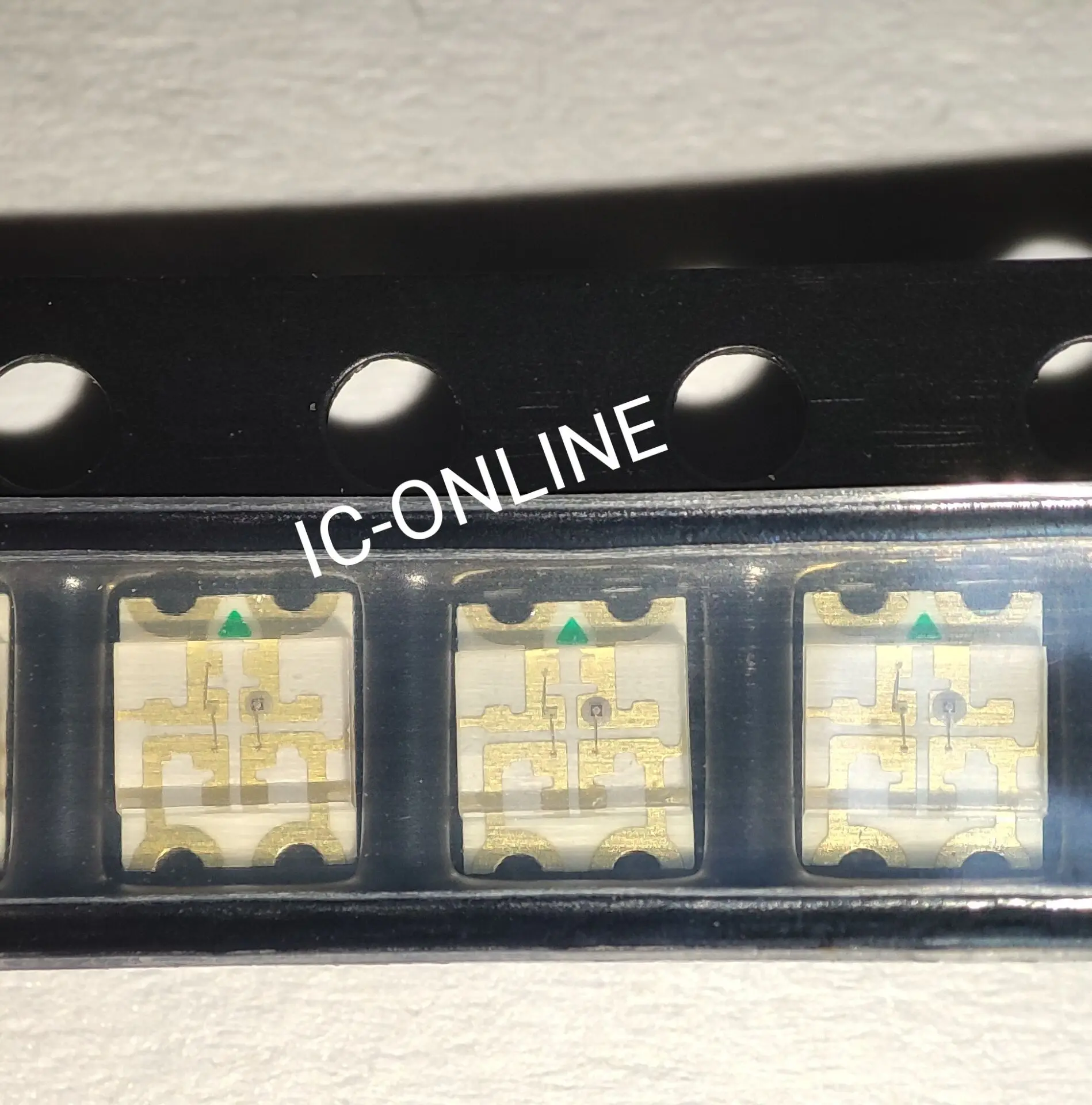 1206 2 색 칩 조명 SMD LED 다이오드, 녹색, 노란색, 빨간색, 파란색, 노란색-녹색, 흰색 2 색 (3227 미터법), 3.2x2.7x1.1mm, 100 개