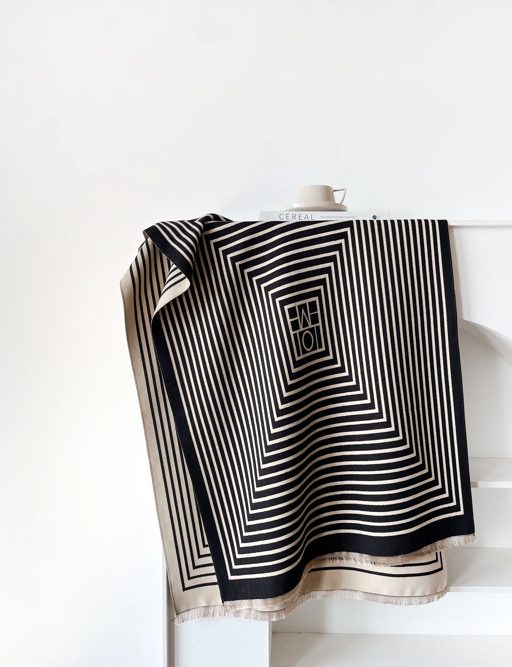 2024 Winter Women Cashmere Scarf Thick Warm Pashmina Shawls Wraps Floral  Jacquard Lady Blanket Echarpe Bufanda Female New