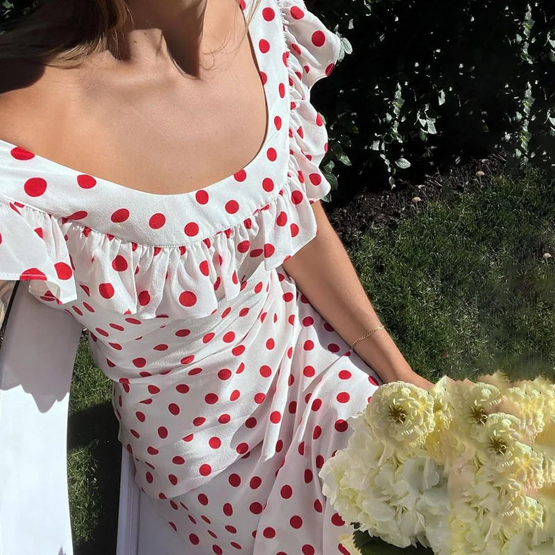

New Fashionable Polka Dot Printed A-line Skirt Sexy Waist Cinched Ruffle Edge Slash Neck Dresss Suspender Backless Dress