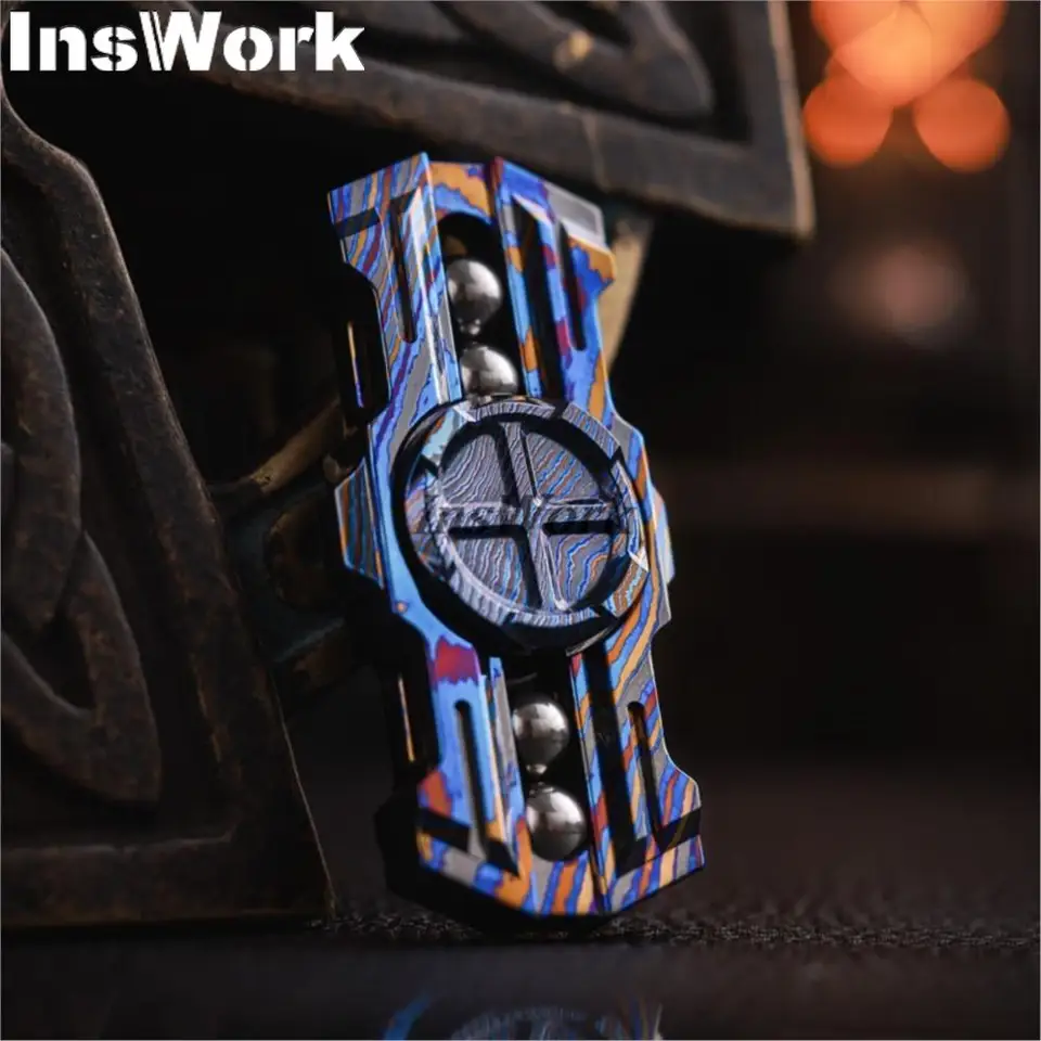 Mackie Warship spinner ハンドスピナー　フィジェット MACKIE, WARSHIP, Fidget Spinner