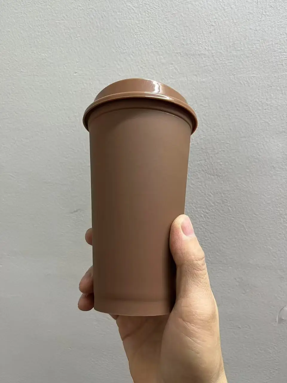 Eco-Friendly Reusable Travel Coffee Mug - BPA-Free Plastic, 16oz Capacity