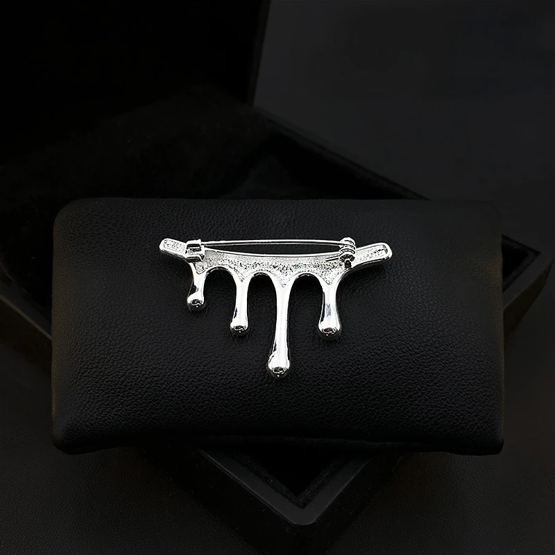 Irregular Water Drop Lava Brooch New Trendy High-End Women's Exquisite Neckline Suit Pin Ornament Accessories Jewelry Pins Gifts