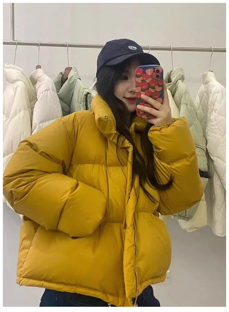 thumbnail image 1 of Parkas cortas cálidas de invierno para mujer, chaqueta de plumón corta con cuello alto a la moda, chaqueta acolchada gruesa de plumón de pato blanco, abrigo informal holgado, 1 of 5