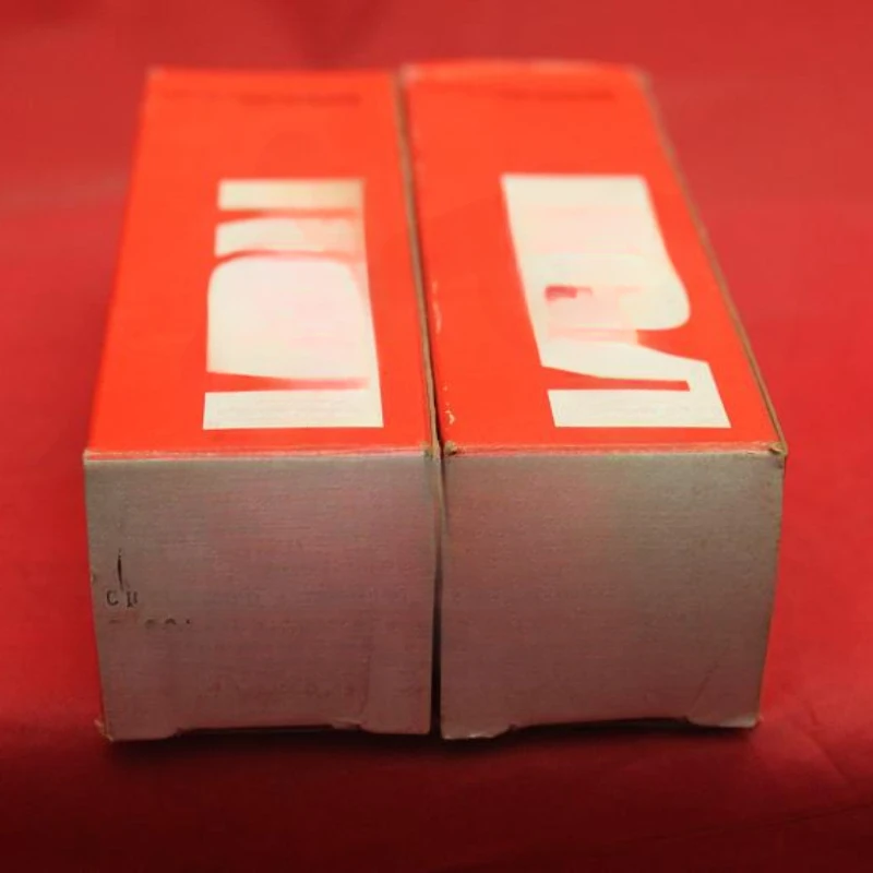 

RCA electrolytic capacitor pair (138010)