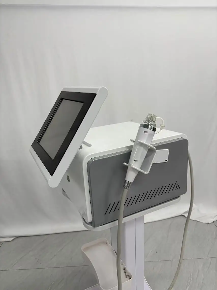 RF Microneedle Beauty Machine Morpheus 8 Microneedling Stretch Mark Remover Fractional Micro Needling