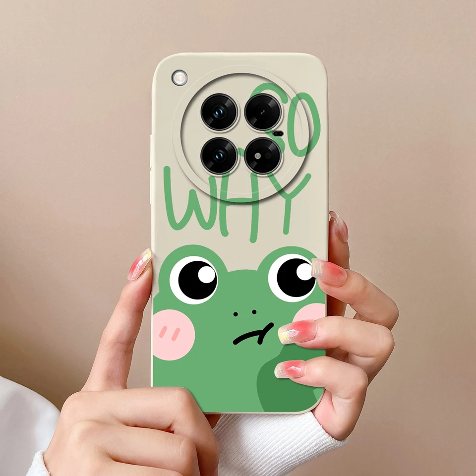 Cute Astronaut Antifouling Drop-Resistant Soft Back Cover