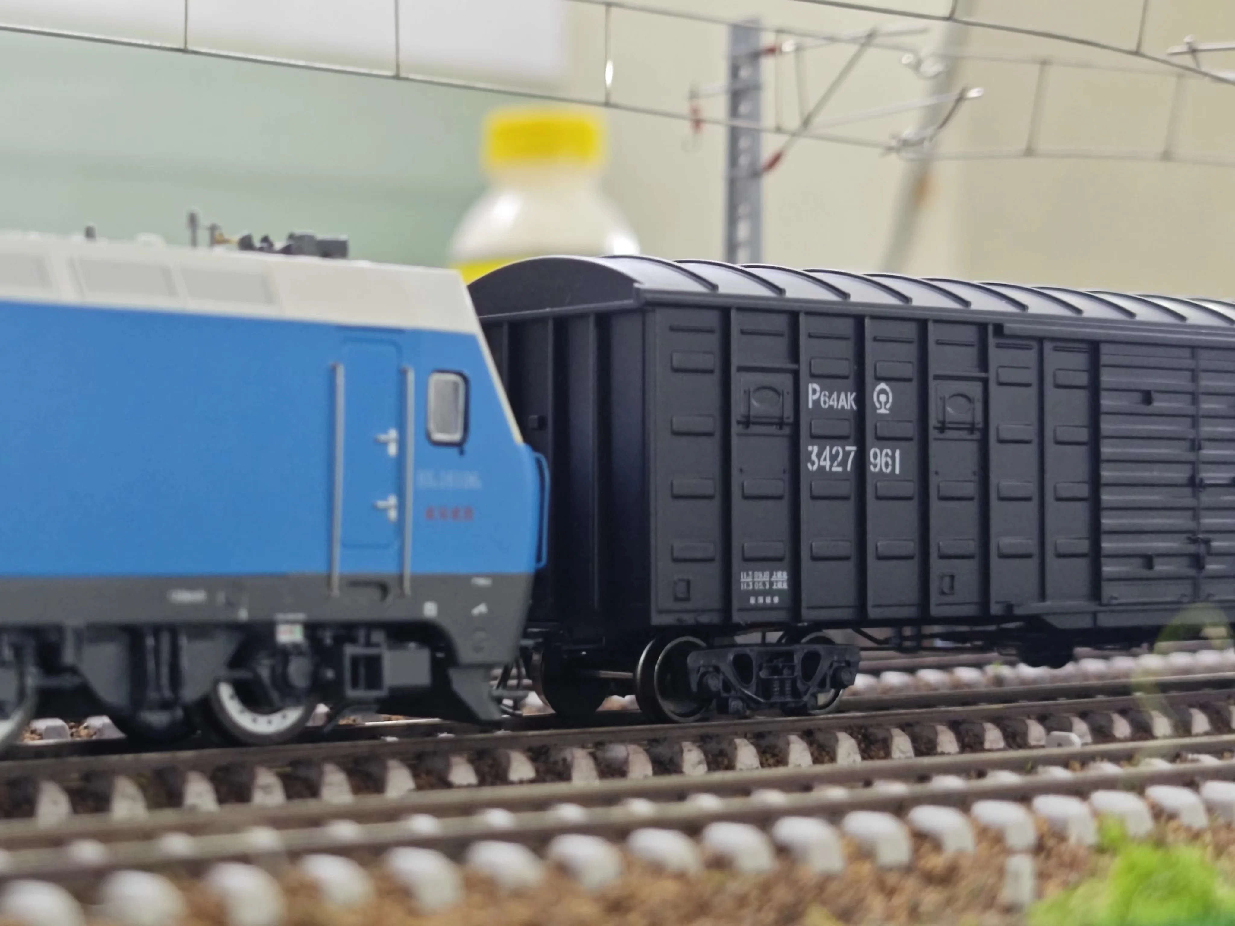 CMR Train Model P64AK Boxcar 4-section Set HO Scale 1:87