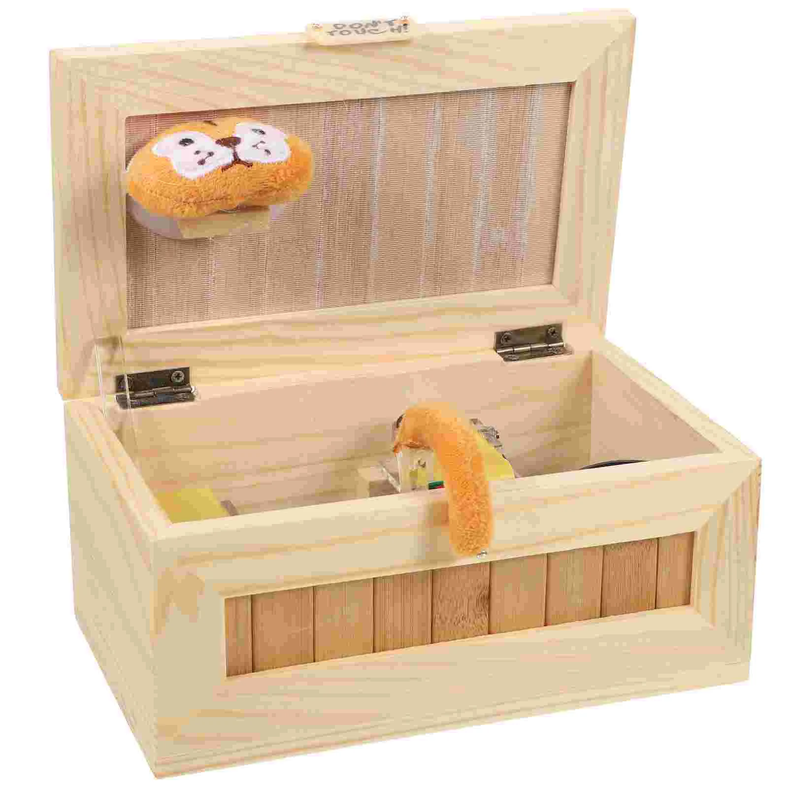 

Wood Box Tricky Toys Urban Spoof Tiger Toy Creative Toy Horror Boring Box Toy for Kids Friends Useless