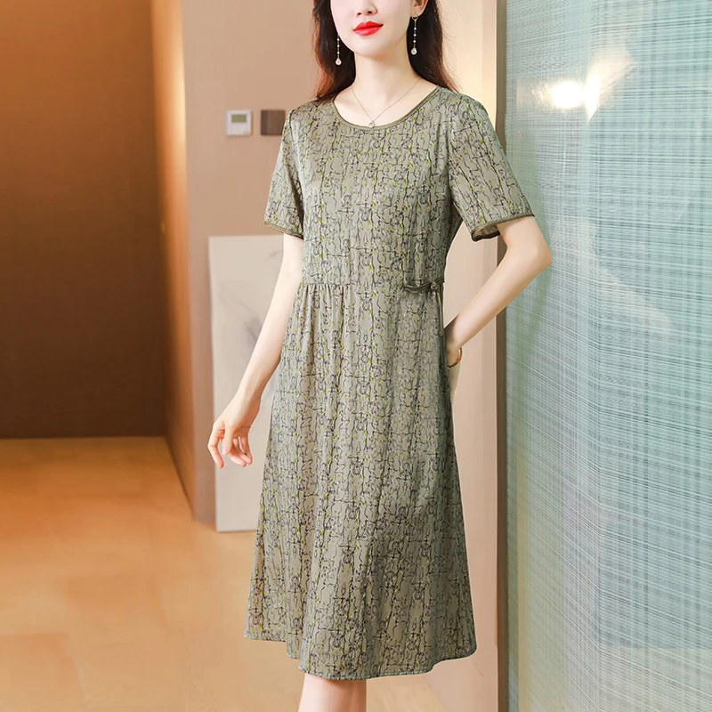 

2023 new age-reducing temperament printed short-sleeved dress slimming skirt