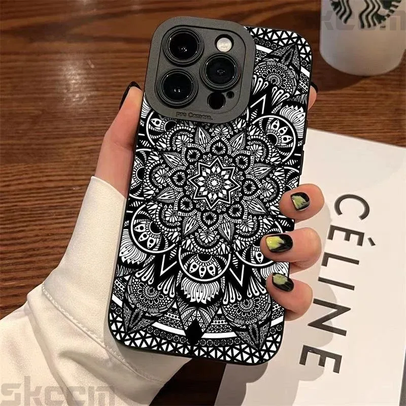 Vintage Totem Pattern Soft TPU Phone Case - Artistic Back Cover