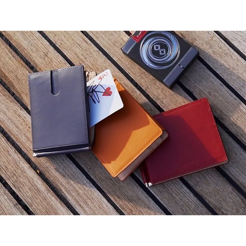 ModernCardToWalletInstaByQuiverTanColorCloseupMagicTricks