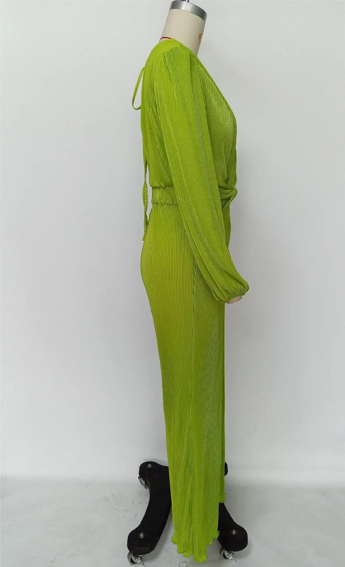 Women's Solid Color Long Sleeve Wide Leg Corset Pleated Overalls Rompers Backless Loose Overalls Jumpsuit Sexy V Neck Jumpsuit