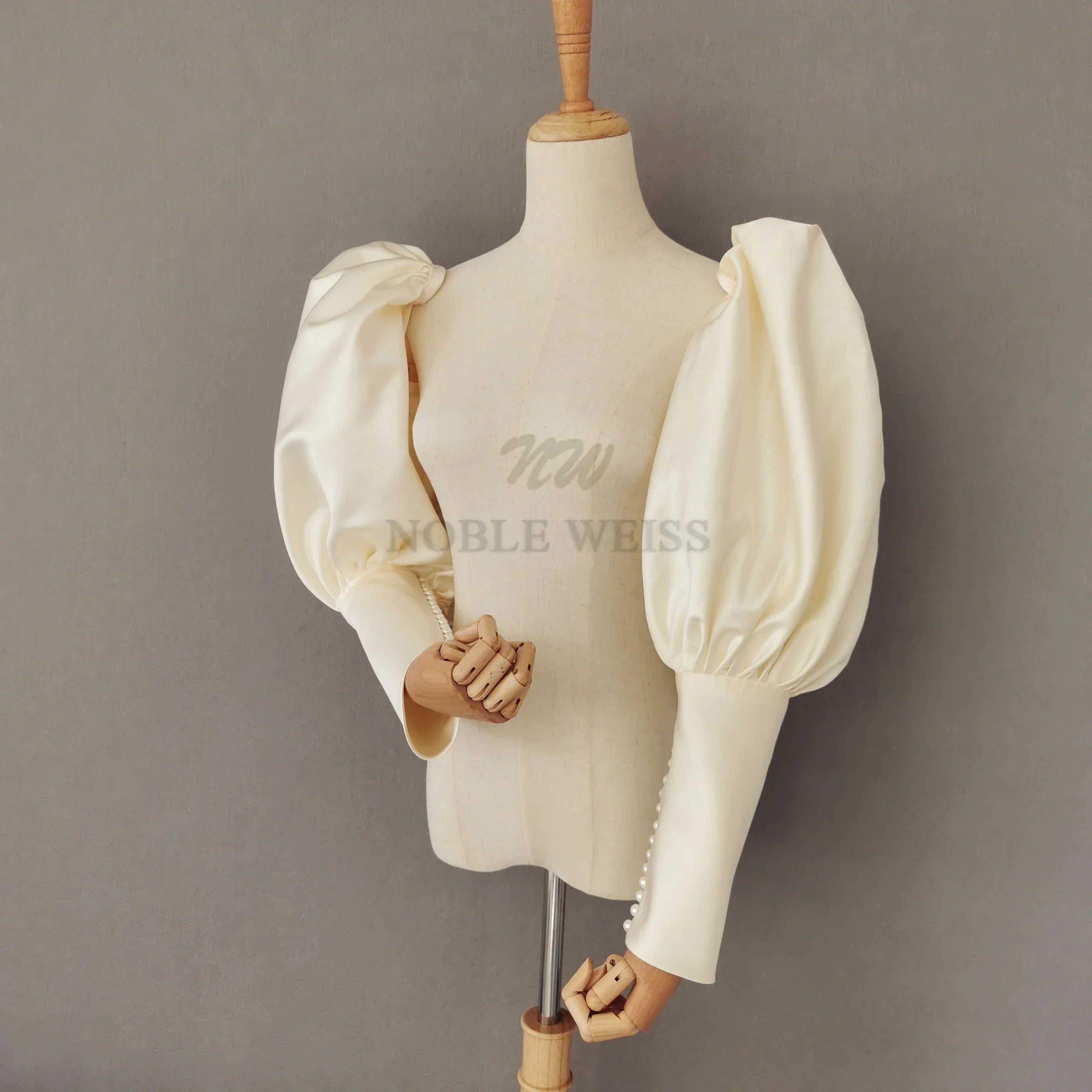 Wedding Dress Seperatel Long Sleeve Satin Bridal Jacket arm sleeve Elegant Pearls Hide arm retro court detachable sleeves