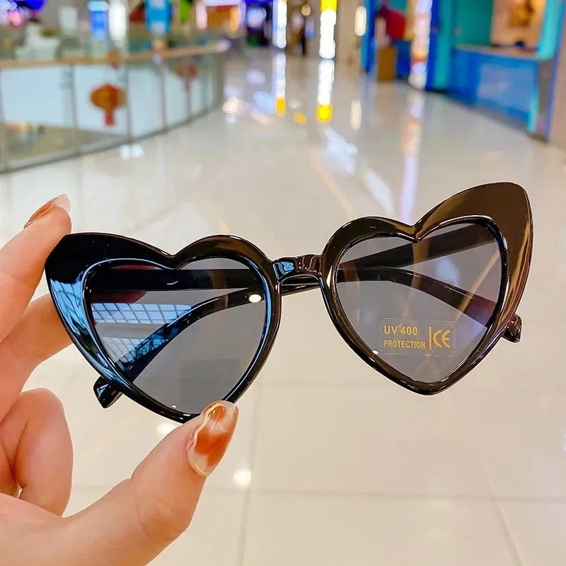 Fashion Baby Kids Sunglasses Love Heart Frame Unisex Children Boys Girls UV Protection Outdoor Shades Glasses