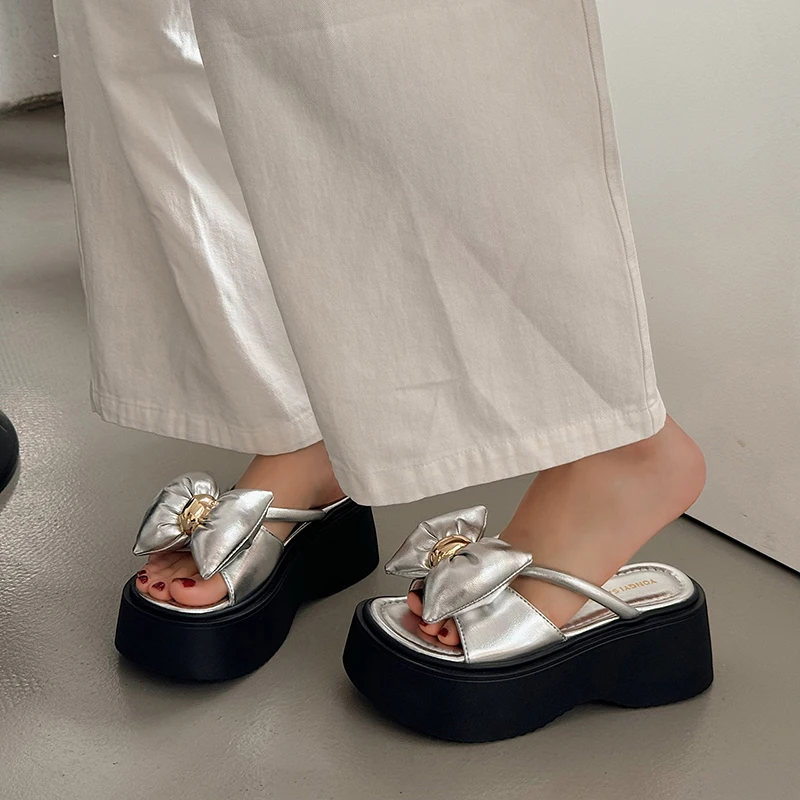 New Women's Summer Cute Pink Slippers Thick Sole Shoes Casual Platform Beach Flip Flops Leisure Bow Tie Sandals Sneakers Woman